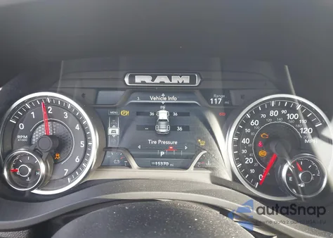 2025 Ram 1500 Big Horn 4X4 5'7 Box from USA, damaged, VIN 1C6RRFFG2SN538233